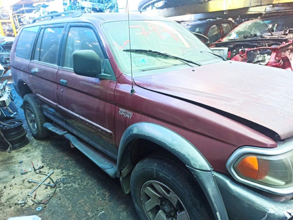  Mitsubishi MONTERO 2003    EN DESARME